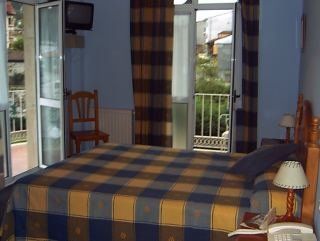 águila Real Hotel 3*